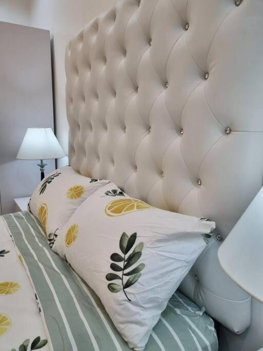 Chic Studio 5 Min Walk To Business Park/ayala Apartment