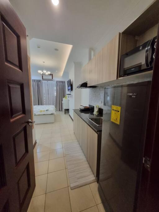 Chic Studio 5 Min Walk To Business Park/ayala *
