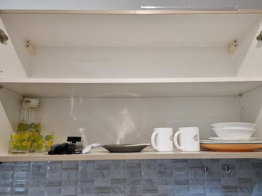 Chic Studio 5 Min Walk To Business Park/ayala *