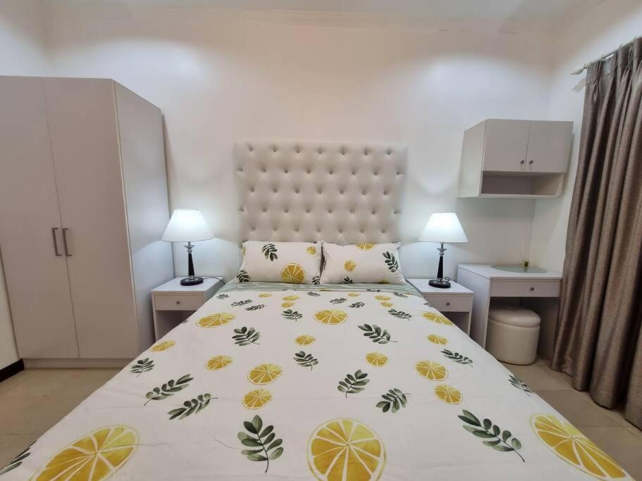 Apartment Chic Studio 5 Min Walk To Business Park/ayala
