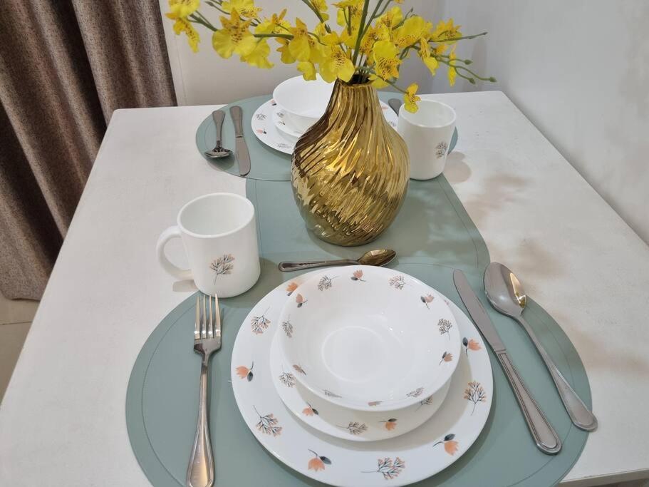 Chic Studio 5 Min Walk To Business Park/ayala