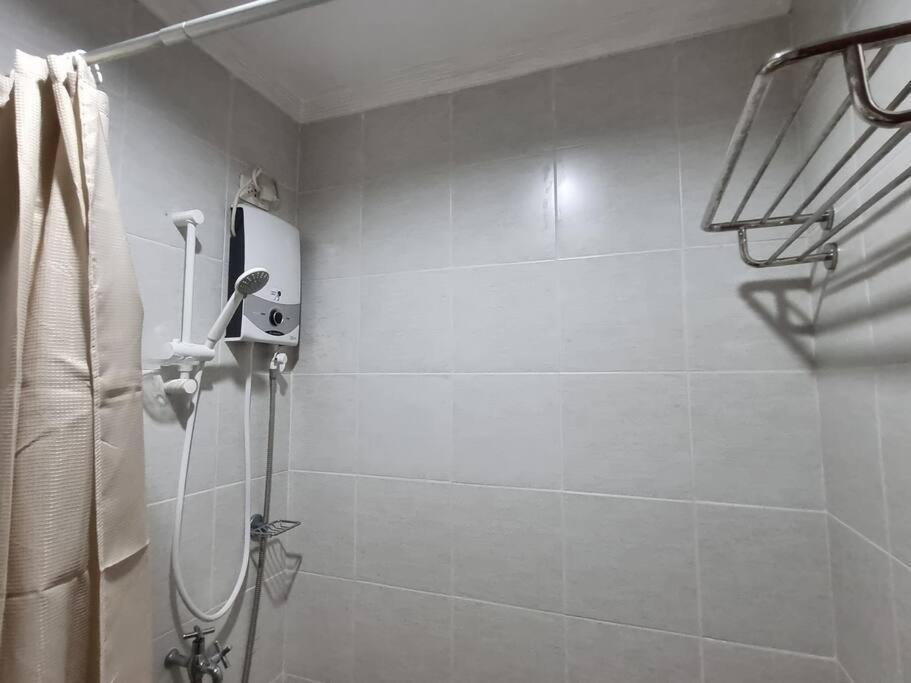 Apartment Chic Studio 5 Min Walk To Business Park/ayala