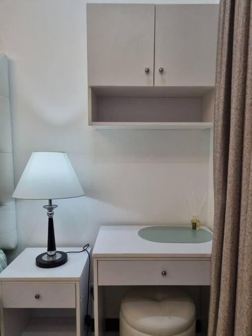 Chic Studio 5 Min Walk To Business Park/ayala
